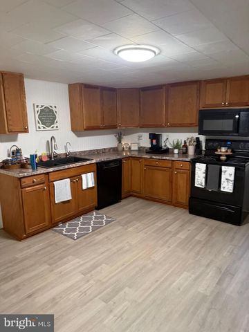 207 SPRUCE ST, Westernport, MD 21562