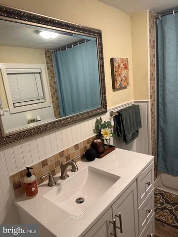 207 SPRUCE ST, Westernport, MD 21562