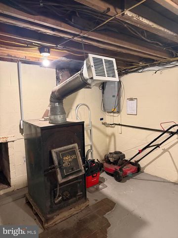 207 SPRUCE ST, Westernport, MD 21562