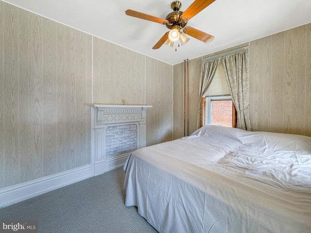 636 BROADWAY, Hanover, PA 17331