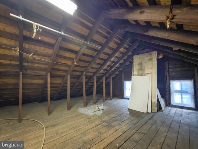 636 BROADWAY, Hanover, PA 17331