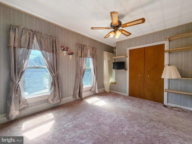 636 BROADWAY, Hanover, PA 17331