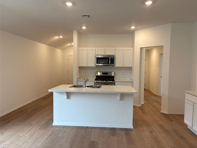 1115 Colt Drive, Guthrie, OK 73044