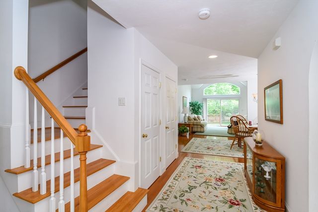 6 Hollyhock Knoll Ct 115, Bourne, MA 02532