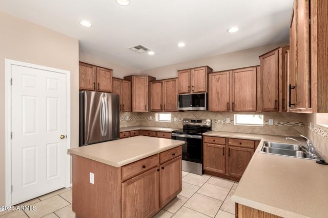 15204 W Westview Drive, Goodyear, AZ 85395