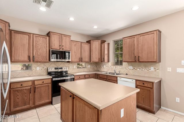 15204 W Westview Drive, Goodyear, AZ 85395