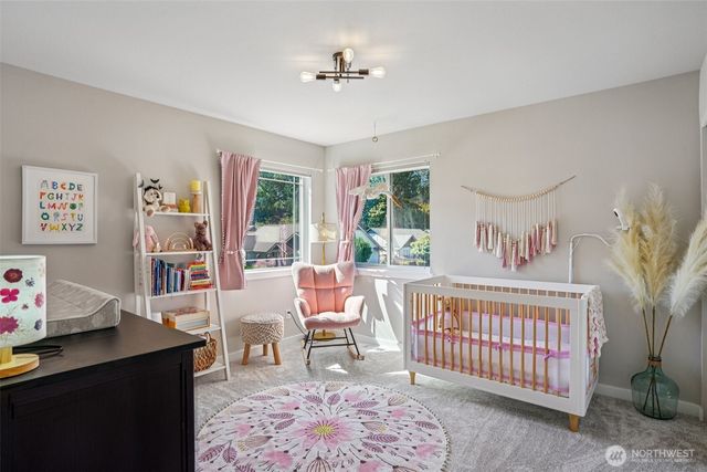 9058 Eagle Point Loop Road SW, Lakewood, WA 98498
