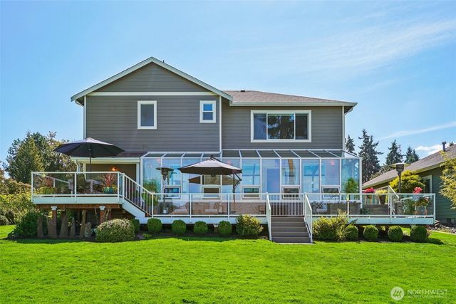 9058 Eagle Point Loop Road SW, Lakewood, WA 98498