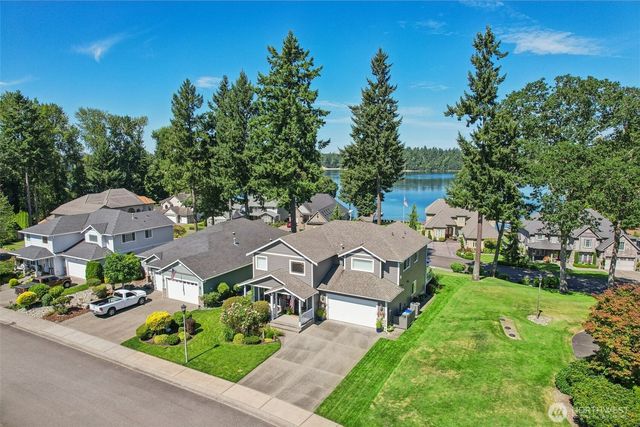 9058 Eagle Point Loop Road SW, Lakewood, WA 98498