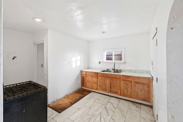 14161 Sussex Street, Detroit, MI 48227