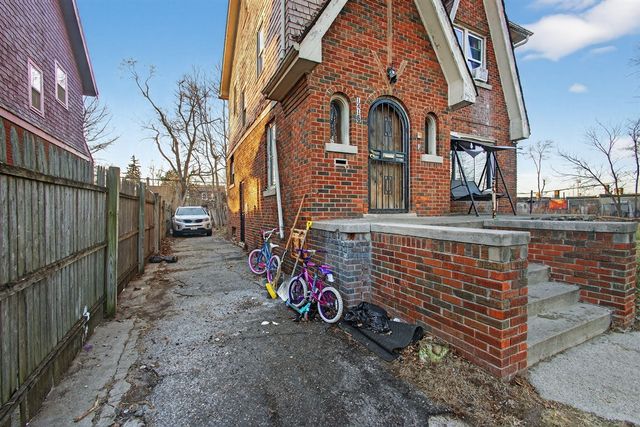 14161 Sussex Street, Detroit, MI 48227