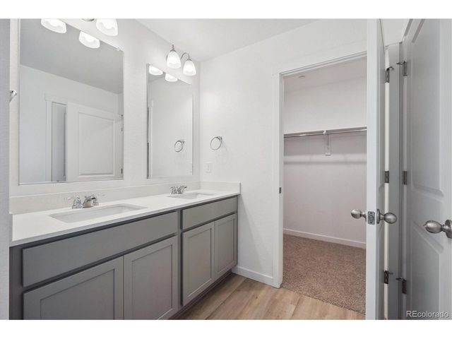 9880 Argonne St, Commerce City, CO 80022