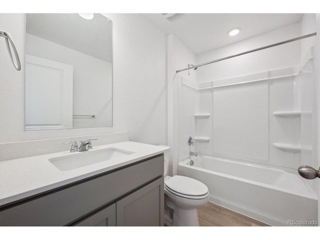 9880 Argonne St, Commerce City, CO 80022