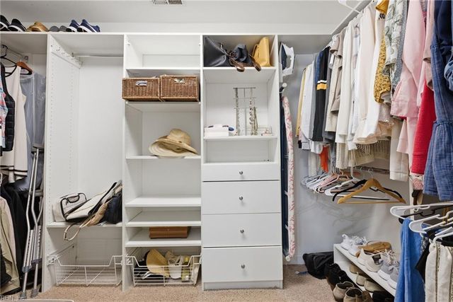 2153 E Admiral DR, Virginia Beach, VA 23451