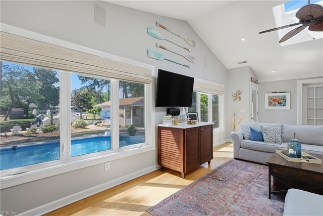 2153 E Admiral DR, Virginia Beach, VA 23451