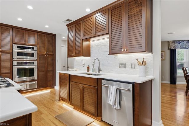 2153 E Admiral DR, Virginia Beach, VA 23451