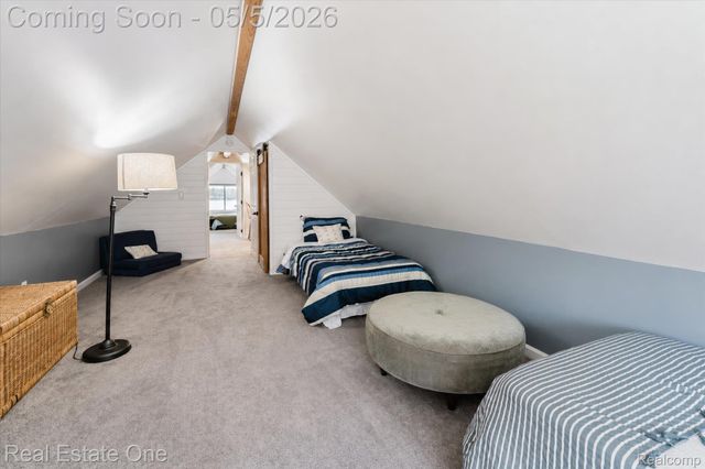 9590 Roundlake Boulevard, White Lake Charter Township, MI 48386