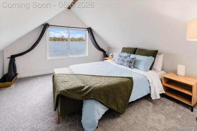 9590 Roundlake Boulevard, White Lake Charter Township, MI 48386