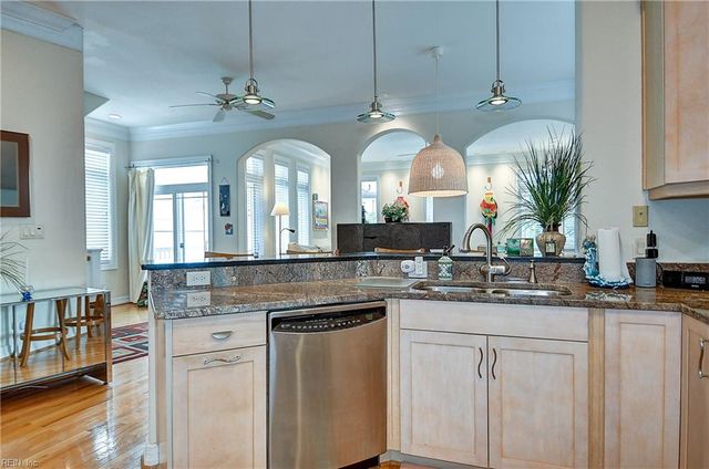 5512 Holly RD, Virginia Beach, VA 23451