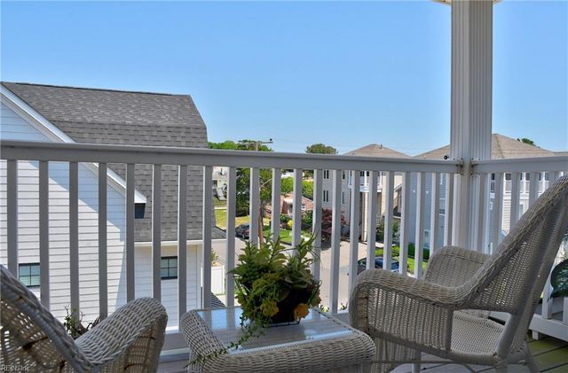 5512 Holly RD, Virginia Beach, VA 23451