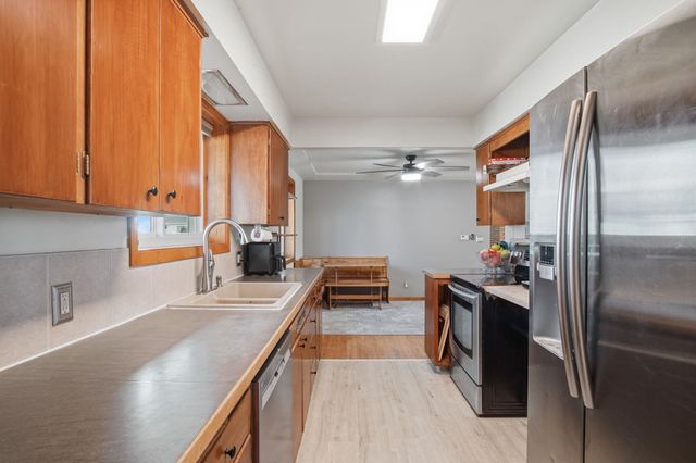 1110 W QUEEN Ave, Spokane, WA 99205