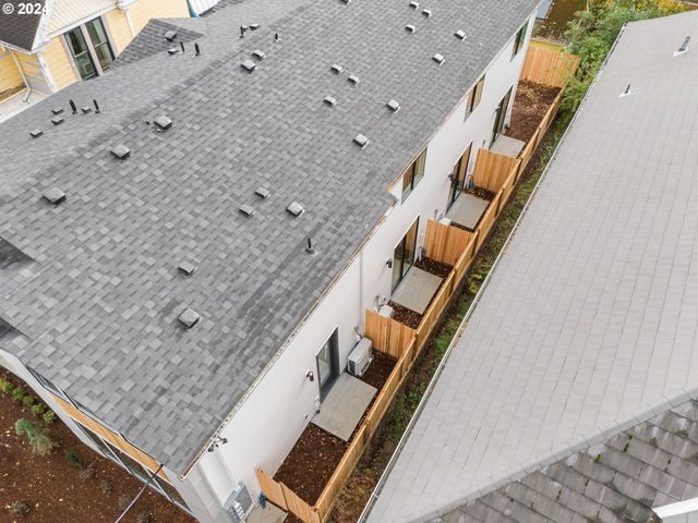 2232 Se ANKENY St 2, Portland, OR 97214