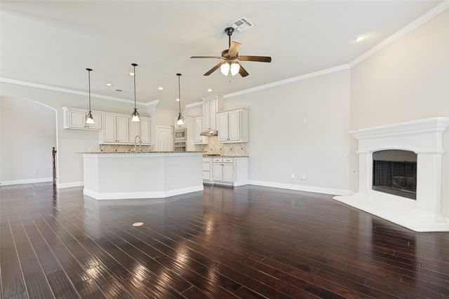 9504 National Pines Drive, Mckinney, TX 75072