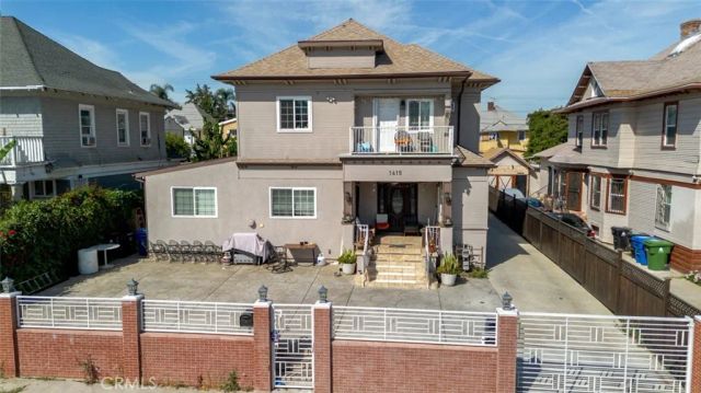 1415 Arapahoe Street, Los Angeles, CA 90006