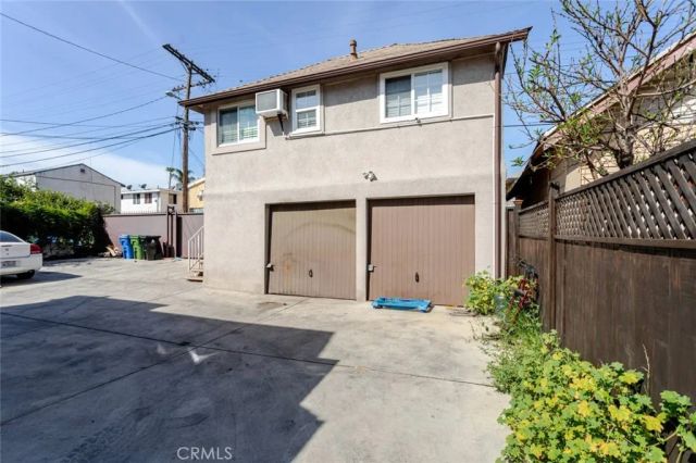 1415 Arapahoe Street, Los Angeles, CA 90006