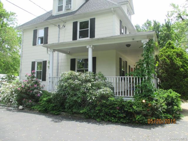 234 Manor Boulevard, Pearl River, NY 10965