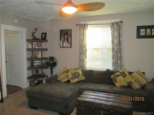 234 Manor Boulevard, Pearl River, NY 10965
