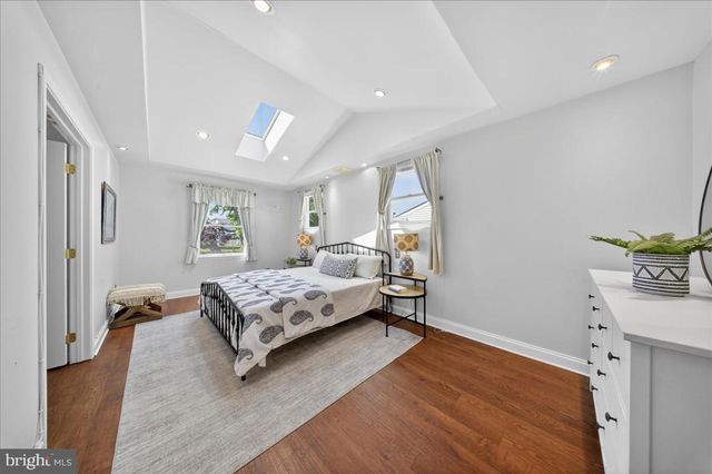 2318 SMITHS LN, Wilmington, DE 19810