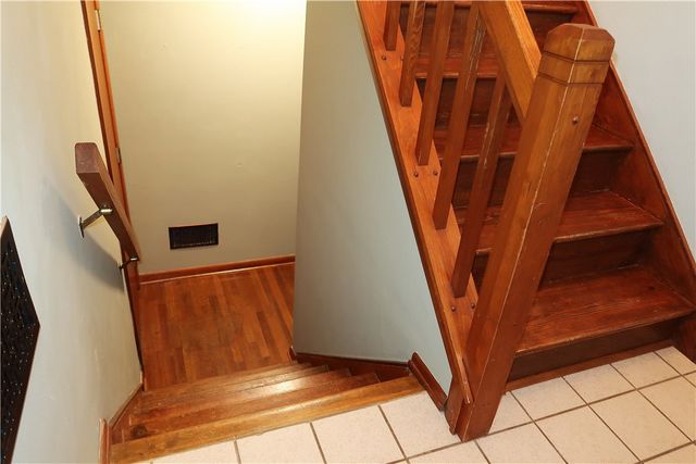 114 Fairview Dr, Penn Twp, PA 15642