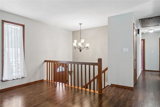 114 Fairview Dr, Penn Twp, PA 15642