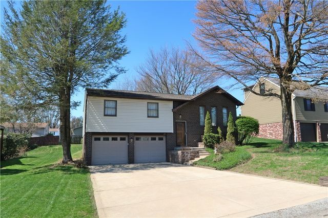 114 Fairview Dr, Penn Twp, PA 15642