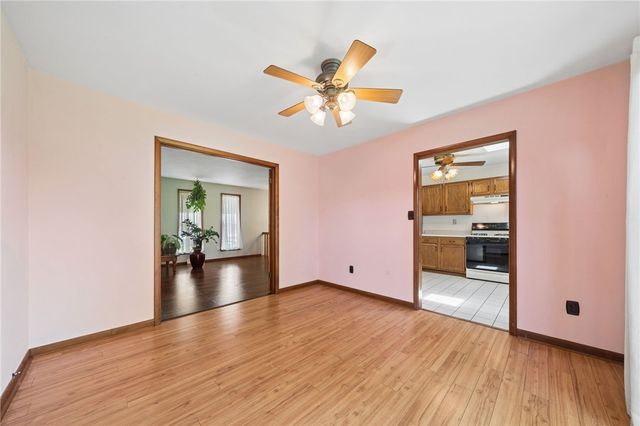 114 Fairview Dr, Penn Twp, PA 15642
