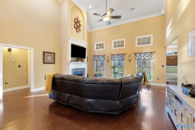 1 Old Cove Place SE, Gurley, AL 35748