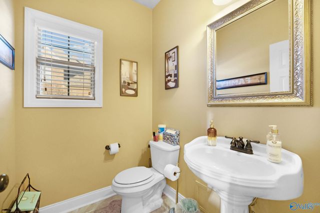 1 Old Cove Place SE, Gurley, AL 35748