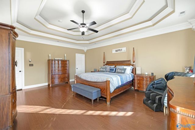 1 Old Cove Place SE, Gurley, AL 35748