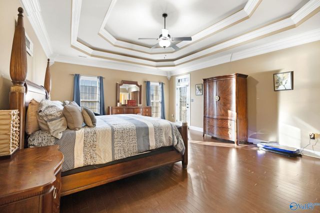 1 Old Cove Place SE, Gurley, AL 35748