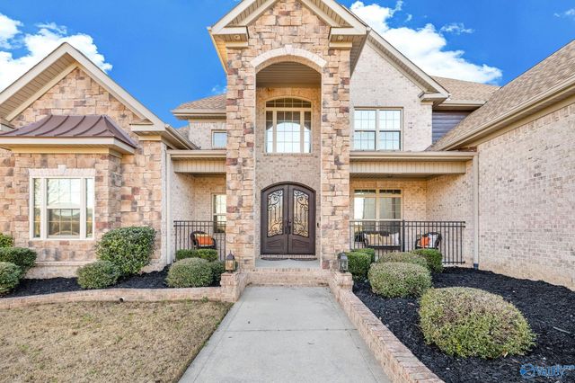 1 Old Cove Place SE, Gurley, AL 35748