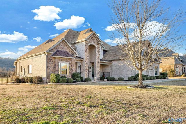 1 Old Cove Place SE, Gurley, AL 35748