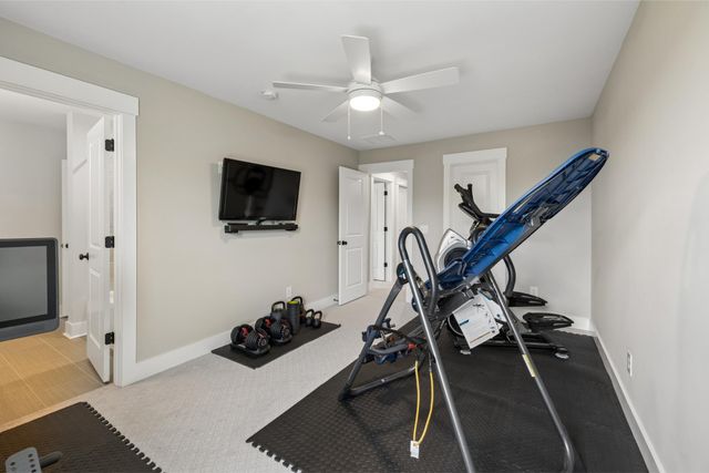 130 Newbury Dr, White House, TN 37188