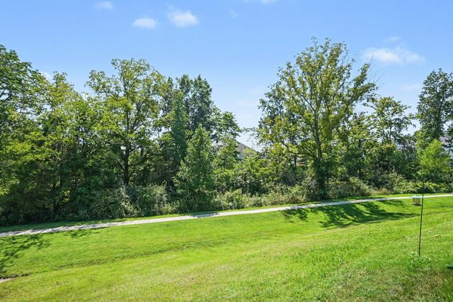 130 Newbury Dr, White House, TN 37188