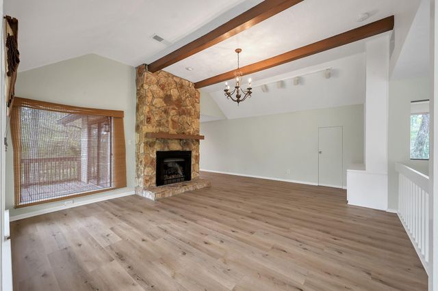 2 Alladdin Lane, The Woodlands, TX 77380