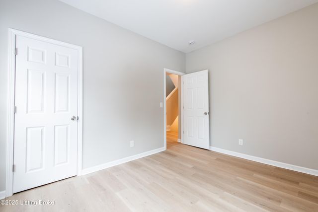 3814 Jewell Ave, Louisville, KY 40212