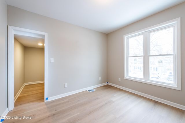 3814 Jewell Ave, Louisville, KY 40212