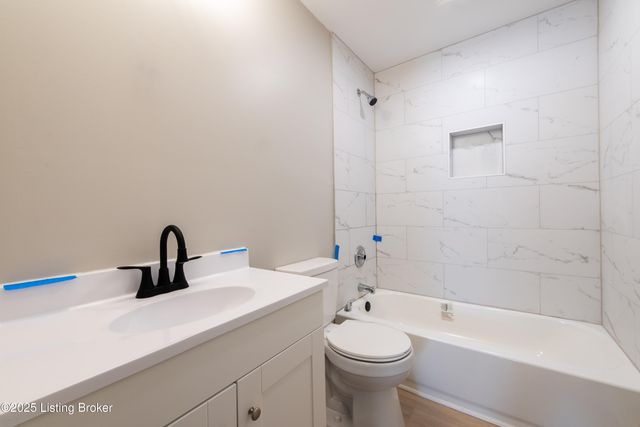 3814 Jewell Ave, Louisville, KY 40212