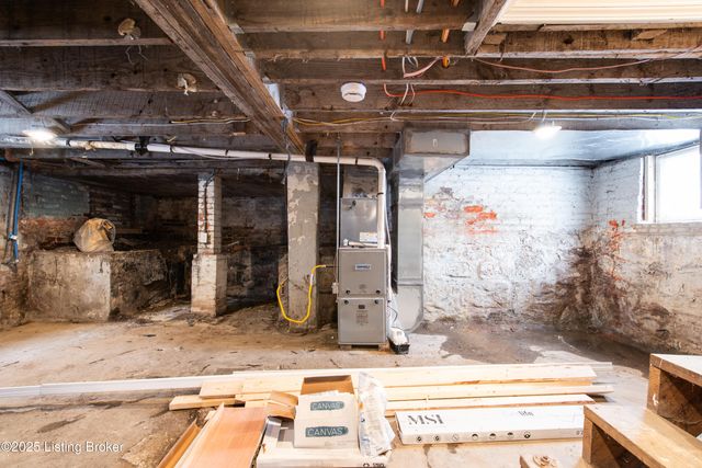 3814 Jewell Ave, Louisville, KY 40212