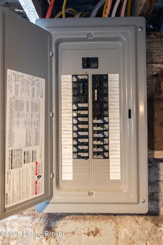 3814 Jewell Ave, Louisville, KY 40212